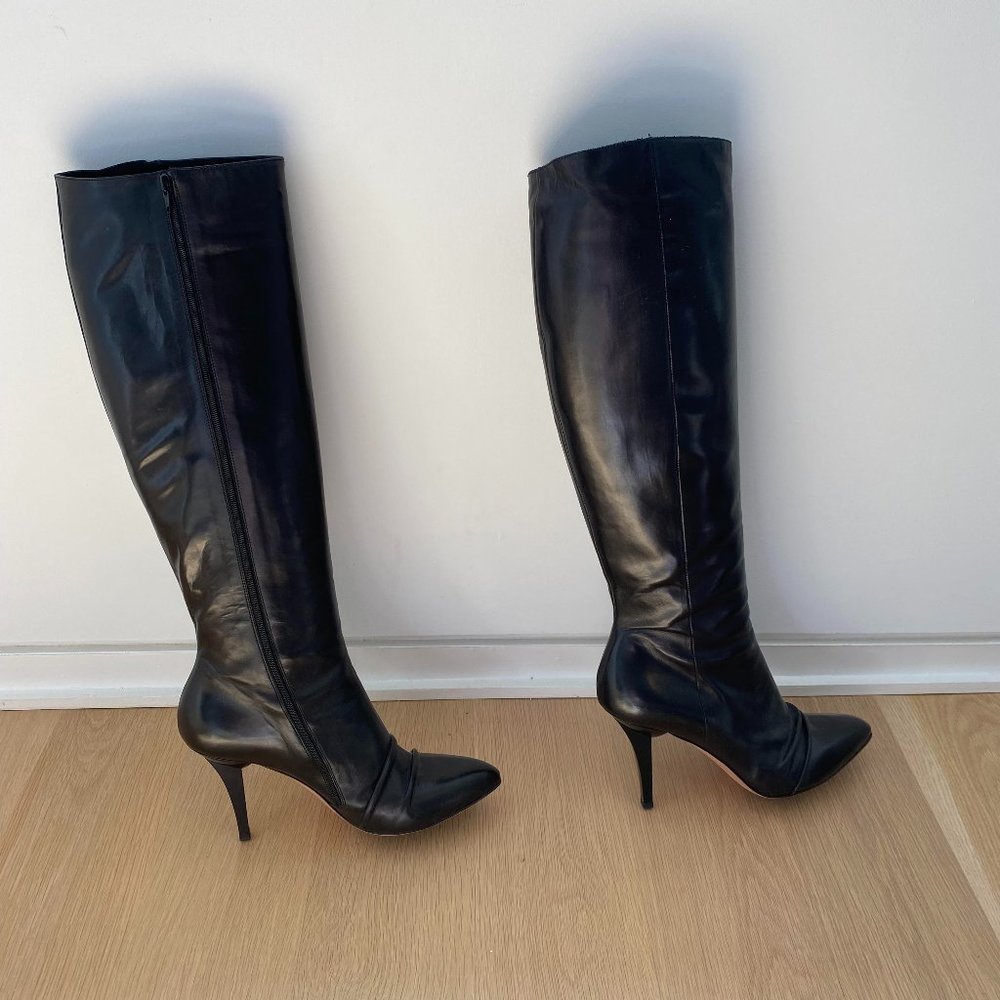Women's Black Knee-High Stiletto Heeled Boots